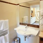 Отель Goldener Adler