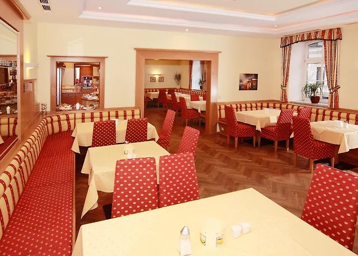 Goldener Adler 3* لينتز