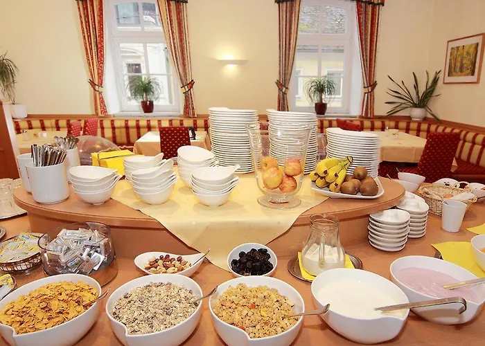 Goldener Adler لينتز