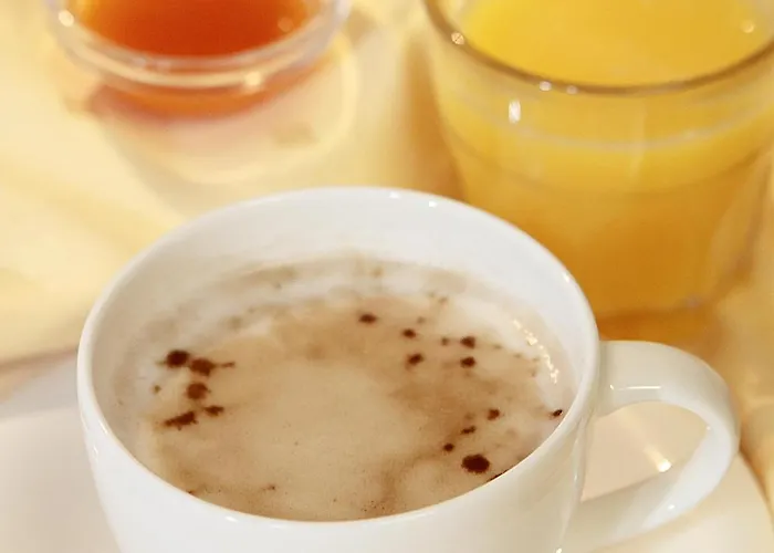 فندق Goldener Adler 3*